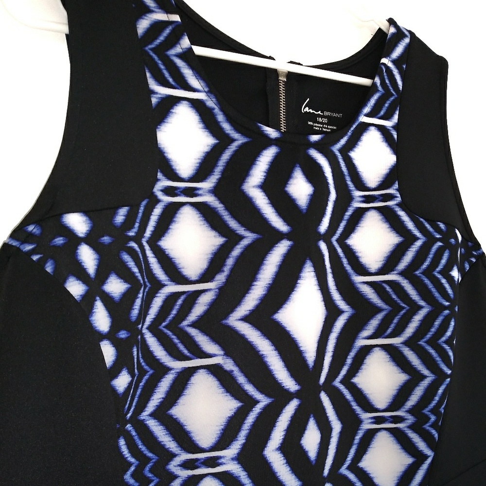 πHPπ NWOT Lane Bryant Scuba Blouse - Picture 2 of 5